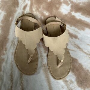 LC Lauren Conrad Scalloped Tan Sandals